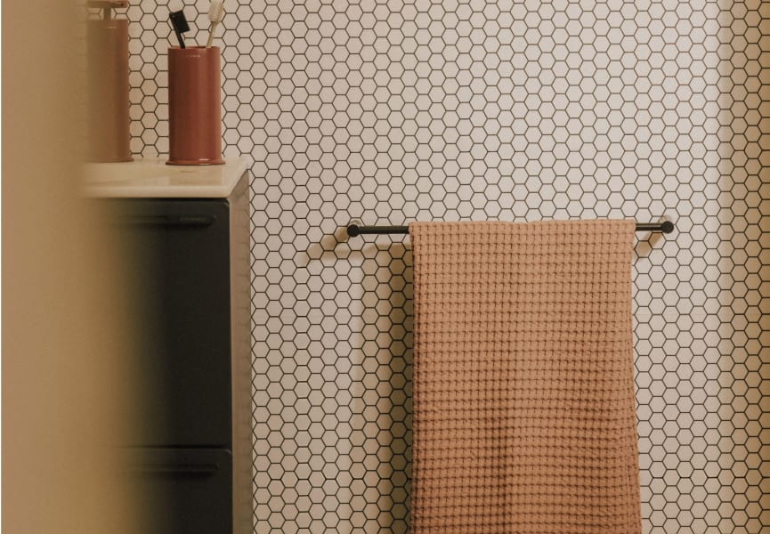 Toallero de baño Logic Cosmic ambiente 6