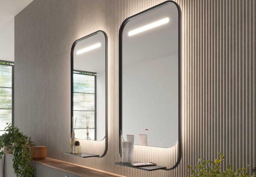 Espejo de baño con luz LED con repisa y cargador para móvil Concept Ledimex principal 0