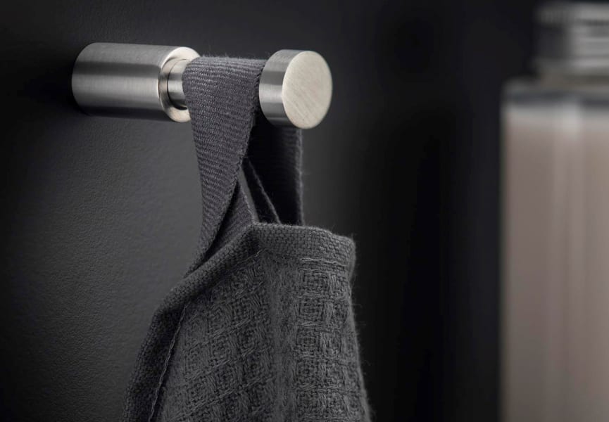 Percha de baño Logic Cosmic ambiente 4