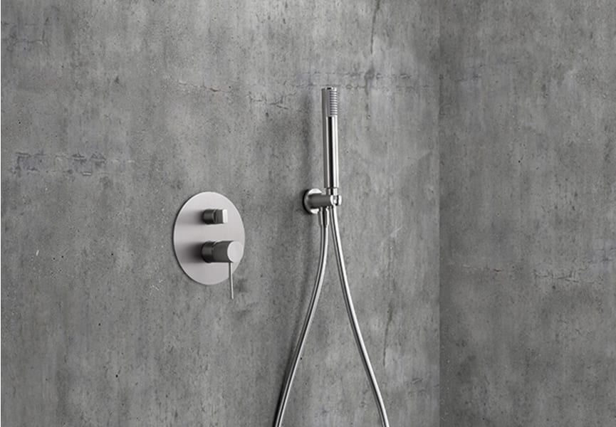 Conjunto de ducha y baño empotrado Line Imex detalle 8