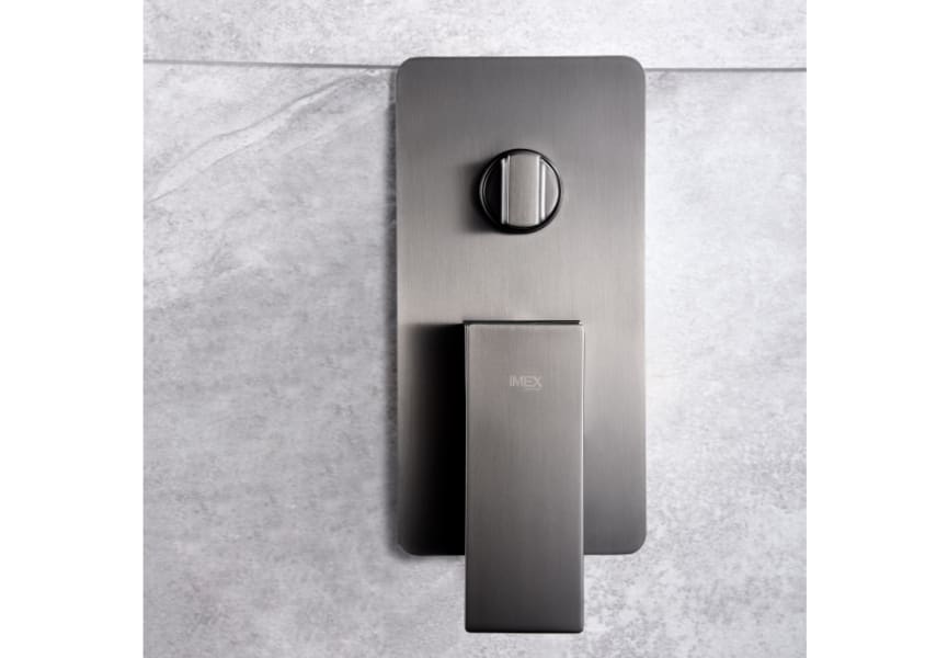 Conjunto de ducha empotrado Pisa de Imex detalle 5