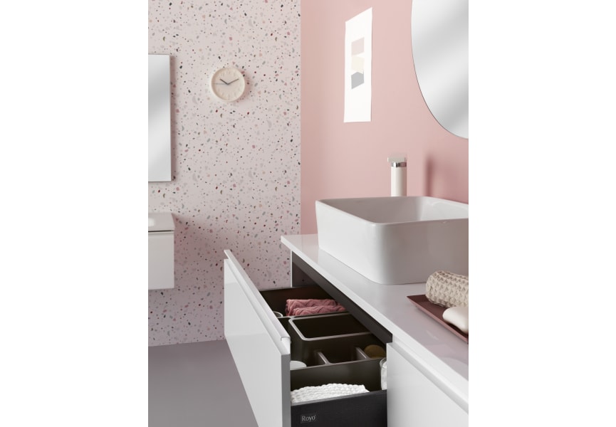 Mueble de baño con encimera de madera Vida Royo detalle 1