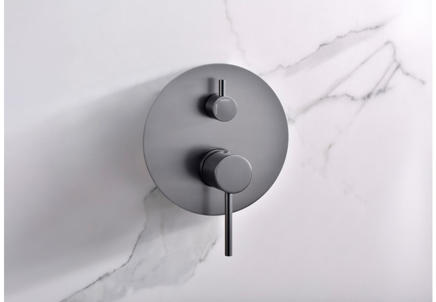 Conjunto de ducha empotrado Monza de Imex detalle 10