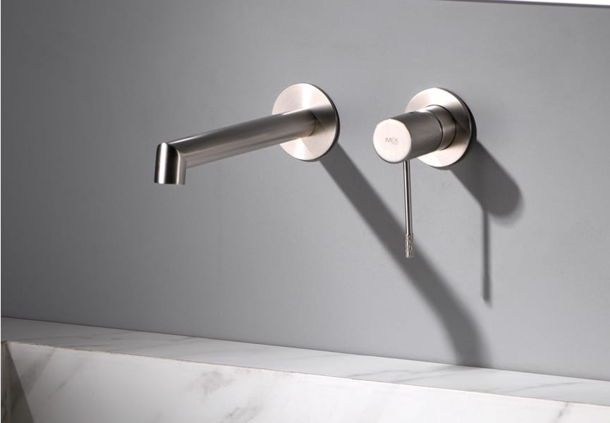 Pack grifo de lavabo empotrado Imex Line + Válvula click-clack ambiente 7