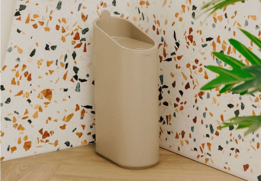 Papelera de baño Flat Cosmic detalle 6