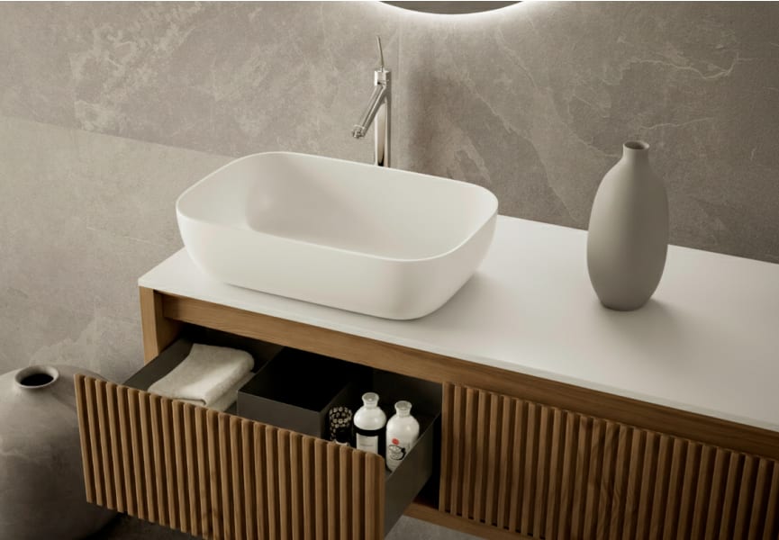 Mueble de baño madera maciza con encimera solid surface Alpes 20 Bruntec detalle 3