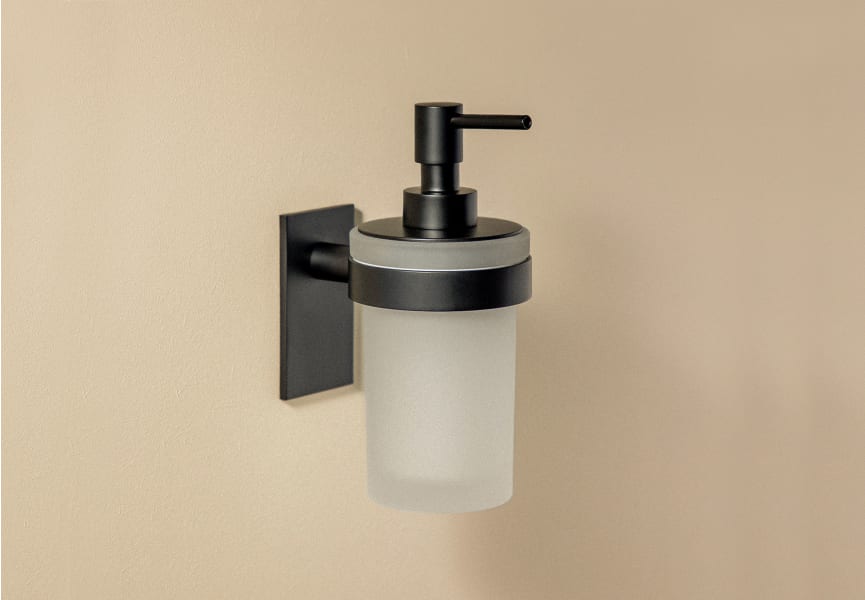 Conjunto de accesorios de baño Stick Cosmic detalle 2