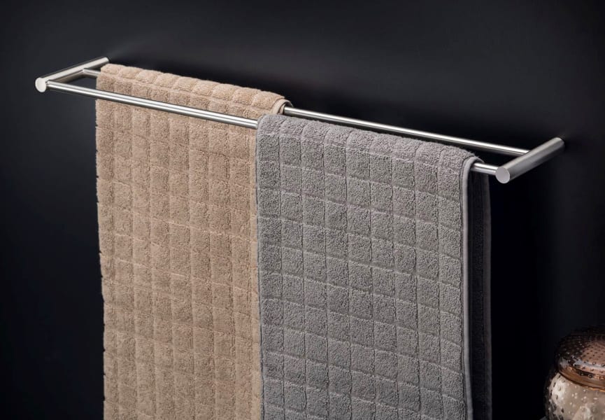 Toallero doble de baño Logic Cosmic ambiente 5