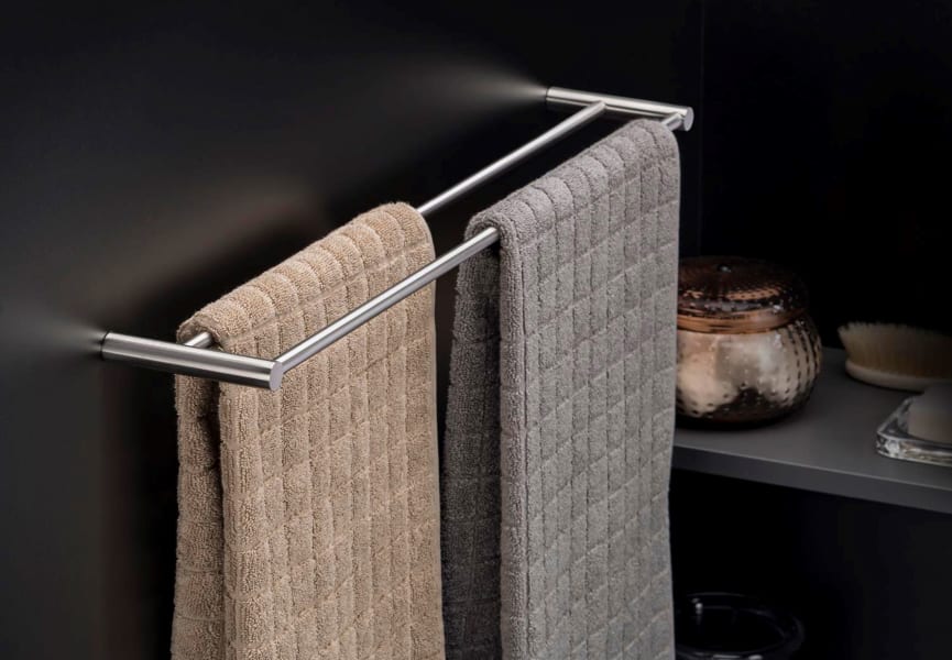 Toallero doble de baño Logic Cosmic ambiente 7