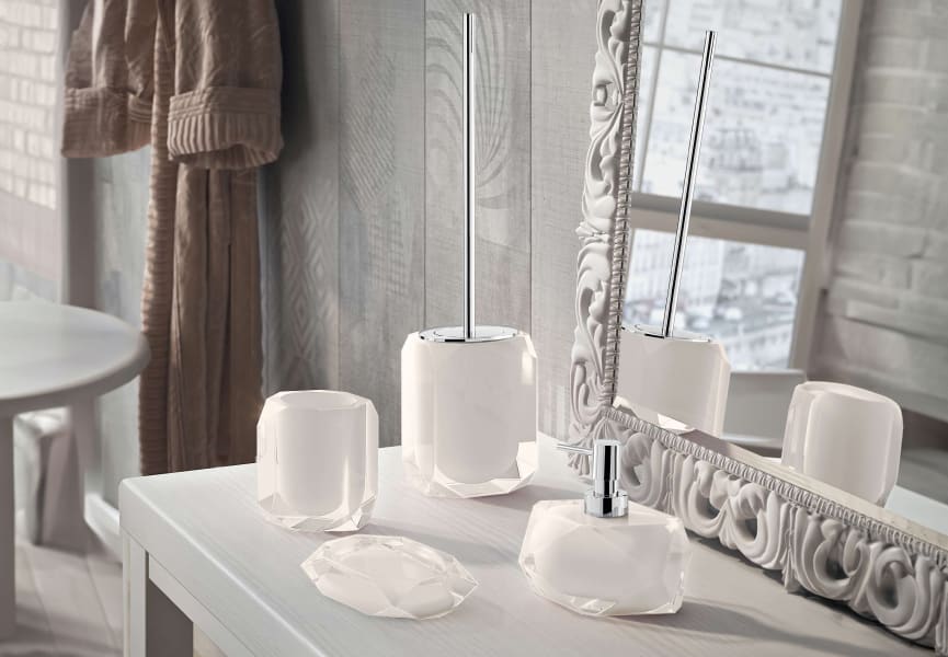 Conjunto de accesorios de baño Chanelle Gedy ambiente 5