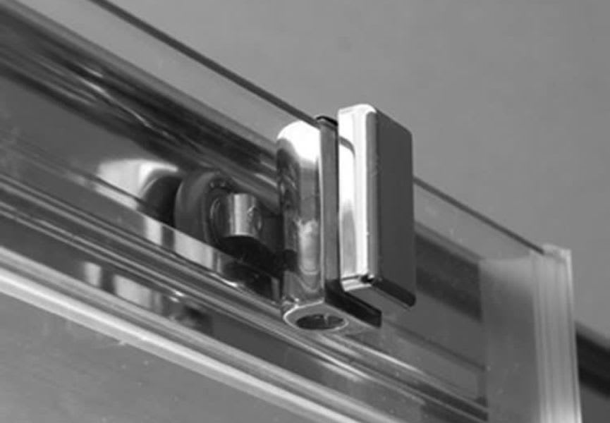 Mampara de ducha Elara perfil negro Bruntec detalle 5