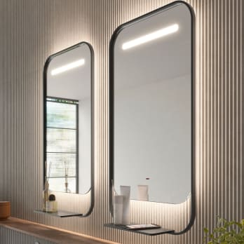 Espejo de baño con luz LED con repisa y cargador para móvil Concept Ledimex
