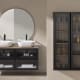 Conjunto mueble de baño frente cristal a rayas Koba Sanchís ambiente 2