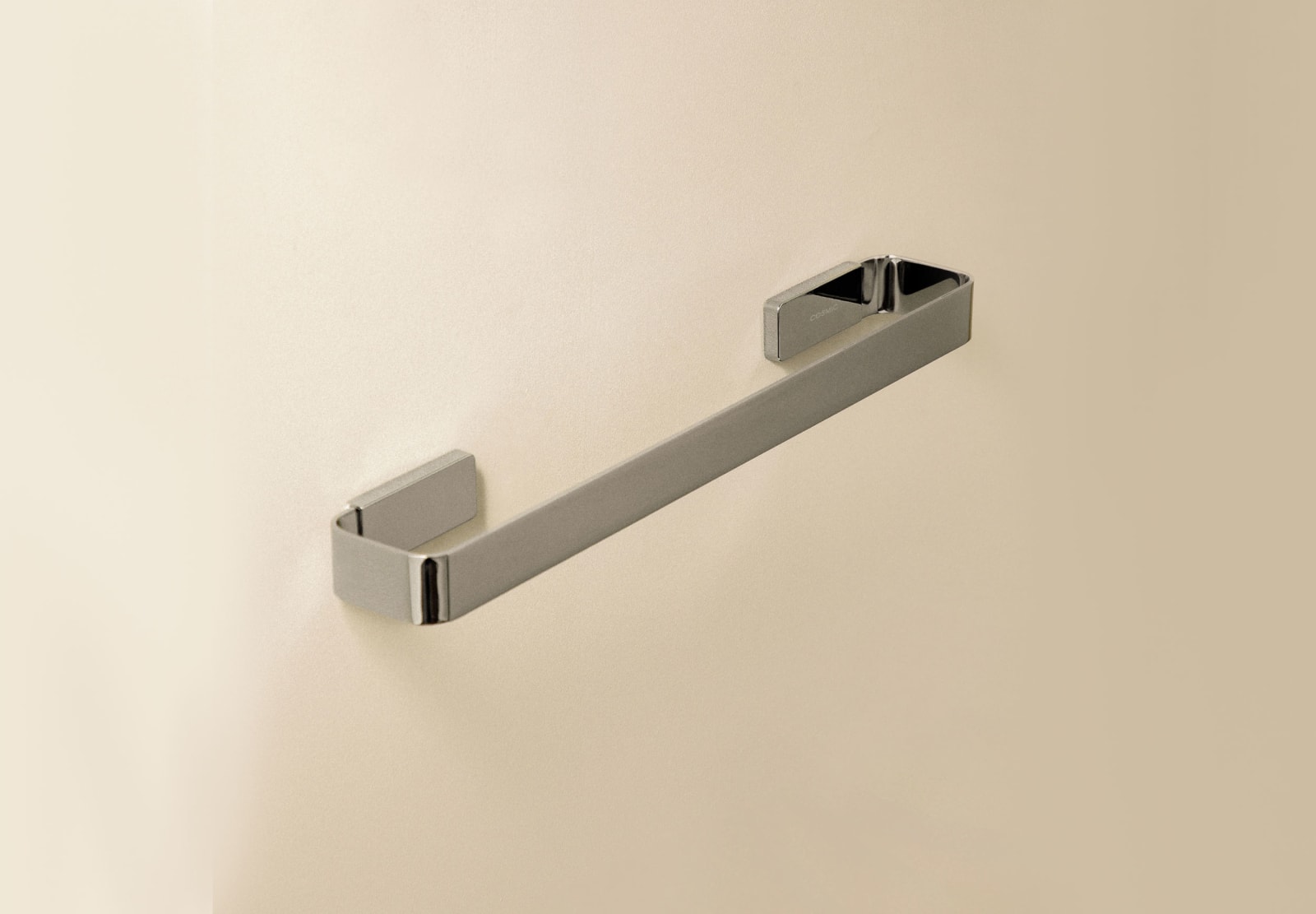 Toallero de baño Line Cosmic principal 0