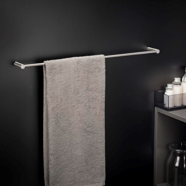Toallero de baño Logic Cosmic ambiente 10