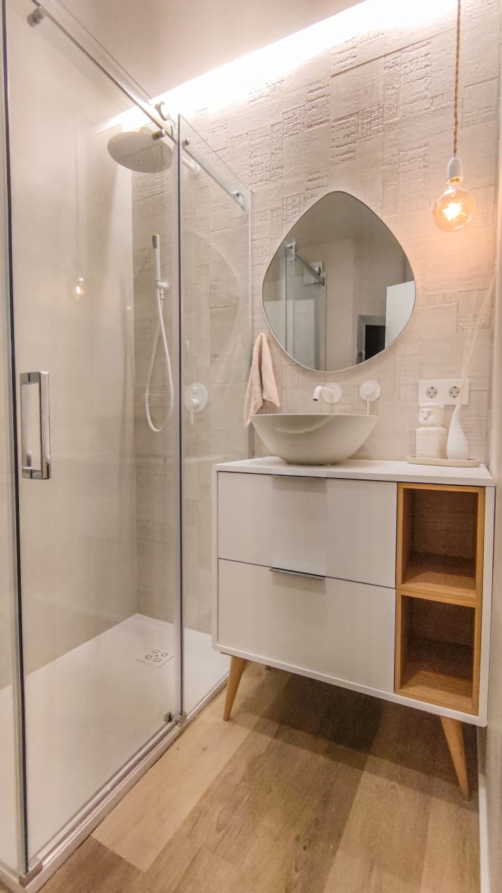 Mueble de baño con encimera de madera Vintass Campoaras ambiente 6