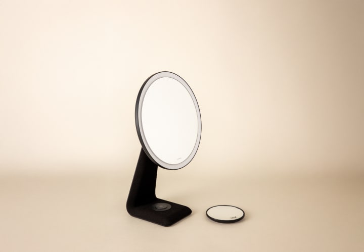 Espejo con led redondo Essentials de Cosmic detalle 4