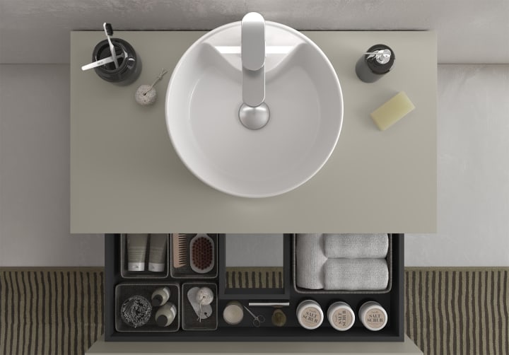 Conjunto mueble de baño Kira Salgar con lavabo sobre encimera detalle 9