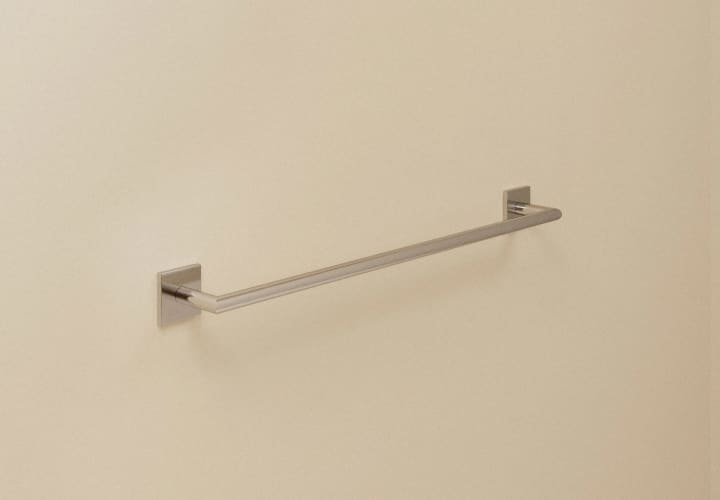 Toallero barra de baño Square Duo Cosmic principal 2