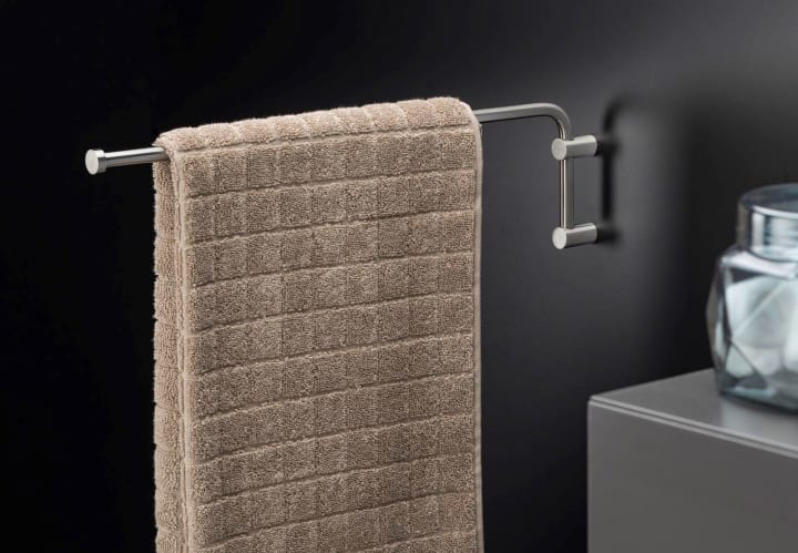 Toallero giratorio Logic Cosmic ambiente 8