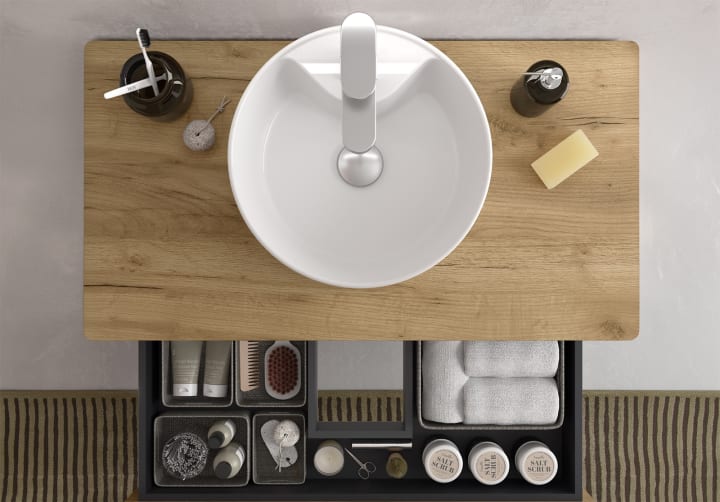 Conjunto mueble de baño Kira Salgar con lavabo sobre encimera detalle 11