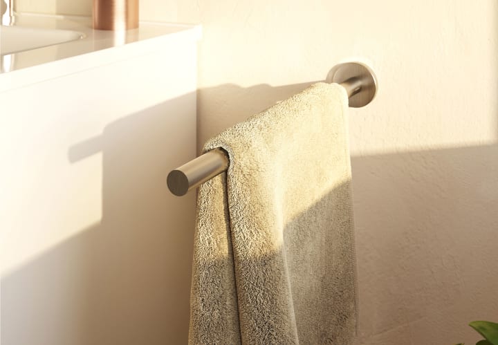 Toallero de baño Architect S+ Cosmic ambiente 19