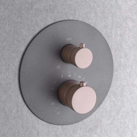 Conjunto de ducha y baño empotrado Line Imex detalle 9