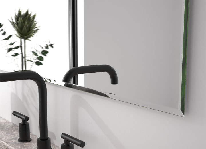 Espejo de baño Tiga, Eurobath detalle 1
