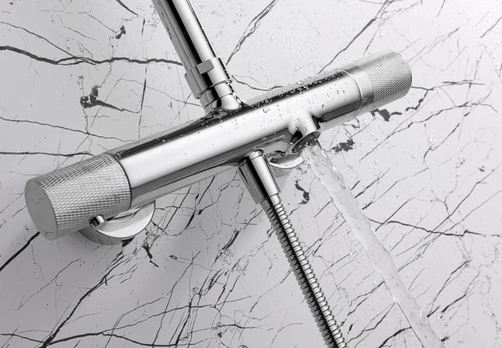 Conjunto de ducha y baño Line Imex detalle 3