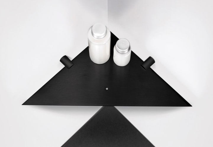 Repisa de baño Logic Cosmic ambiente 6