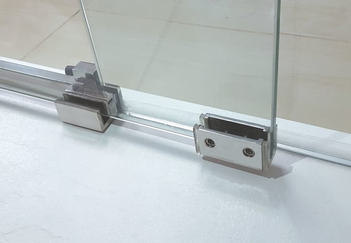 Mampara de ducha Vetrum GME detalle 2