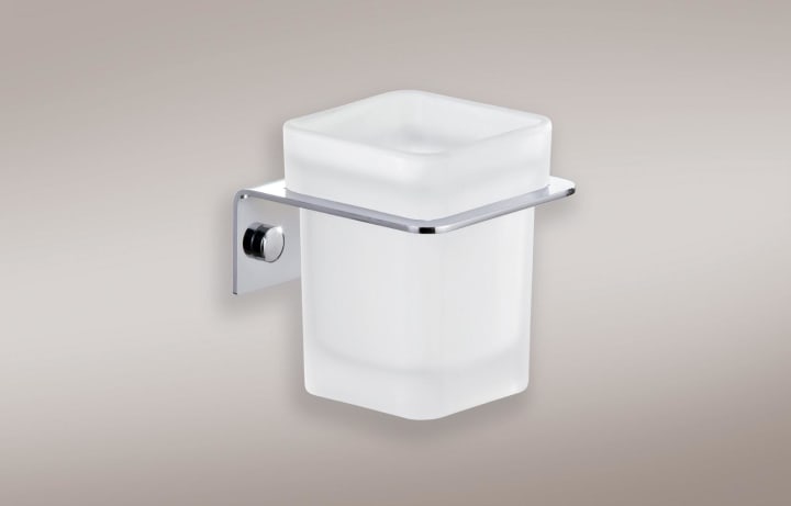 Conjunto accesorios de baño Bassic Manillons Torrent detalle 2