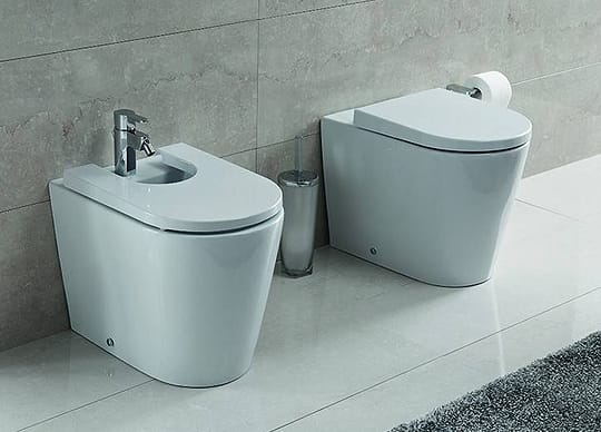 Sanitarios Unisan para un baño renovado y actual